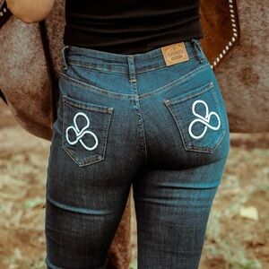 Ranch Dressn Womens 2XL 20-22 Mid-Rise Barrel Pocket Bootcut Long Blue Jeans NWT